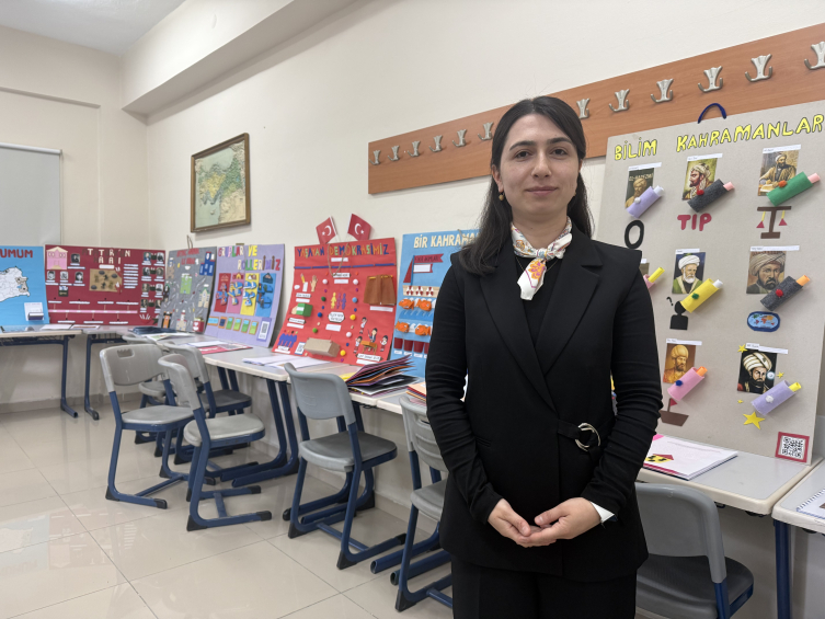 Trabzonlu üniversitelilerden görme engelli öğrencilere destek