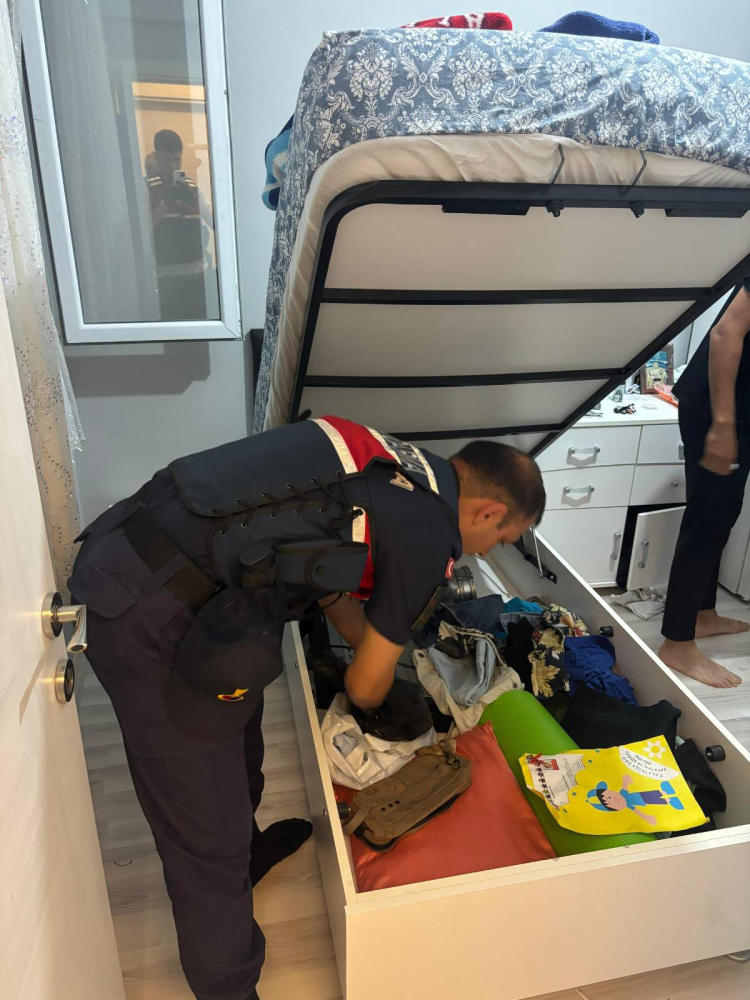 Antalya merkezli 27 ilde yasa dışı bahis operasyonu: 72 gözaltı