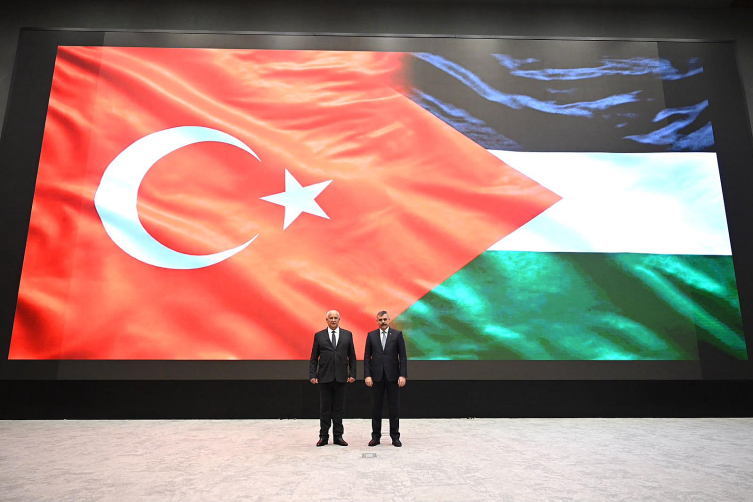 Bakan Çiftçi, Filistinli mevkidaşı ile görüştü