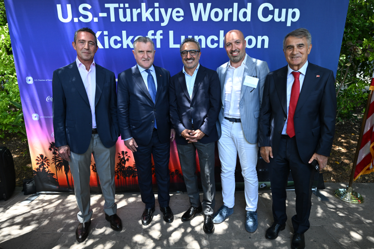 Türkiye-ABD maçı öncesinde davet düzenlendi