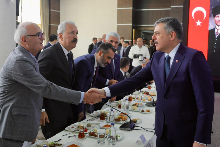 Bakan Çiftçi: Zirve kapsamında 56 bin 288 personel görev yapacak