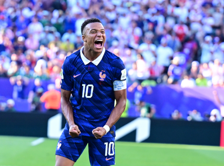 Fransa, Mbappe ile çeyrek finalde