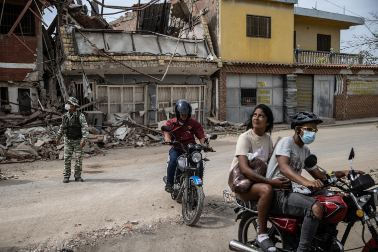 Venezuela'daki depremlerde hayatını kaybedenlerin sayısı 3 bin 342'ye yükseldi