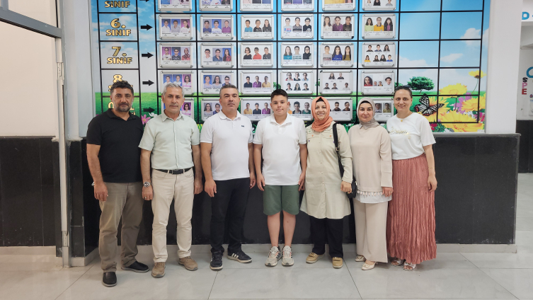 Ağabeyi gibi LGS'den o da tam puan aldı
