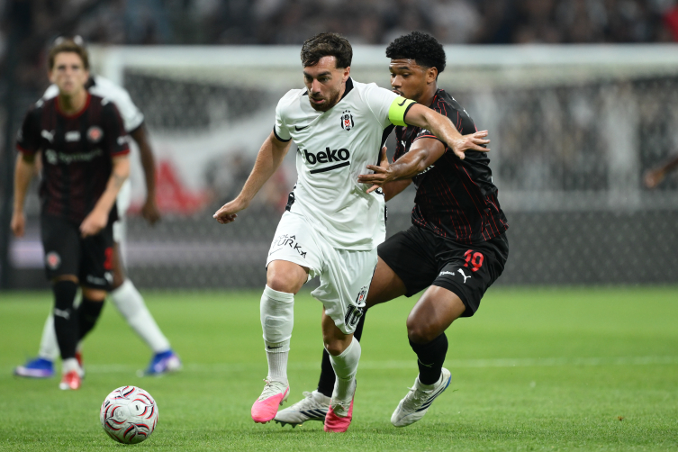 Beşiktaş, Avrupa Ligi'nde tek golle tur avantajını kaptı
