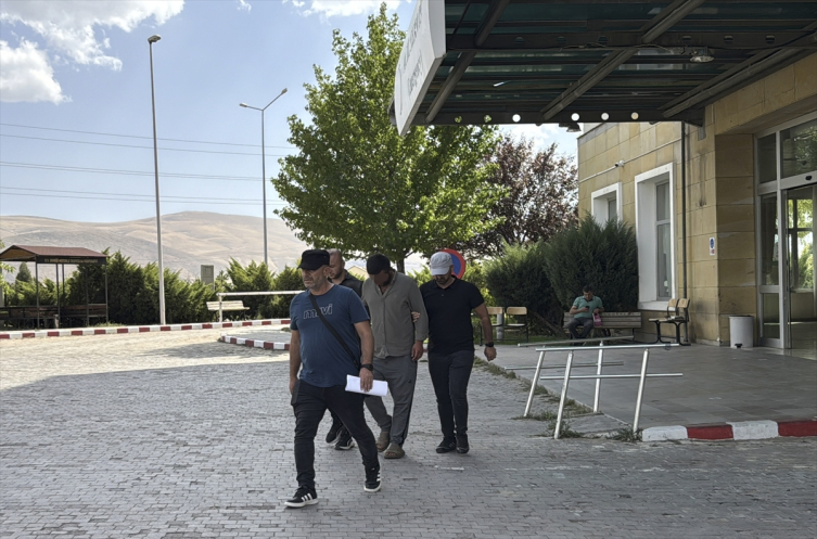 Sivas'ta kaybolan 11 aylık bebeği arama çalışmaları sürüyor