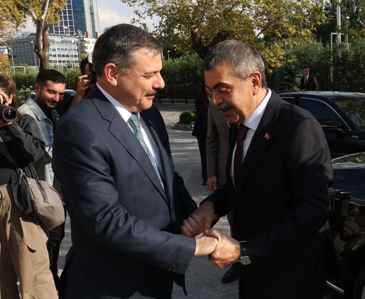 Bakan Çiftçi: Öğrencilerimizin sağ salim tekrar evlerine dönmelerini istiyoruz