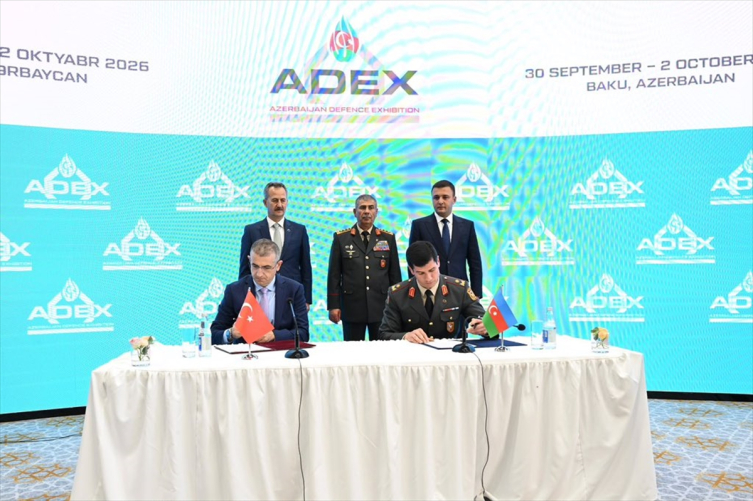 Azerbaycan'a 14 Hürkuş-II tedariki için sözleşme imzalandı