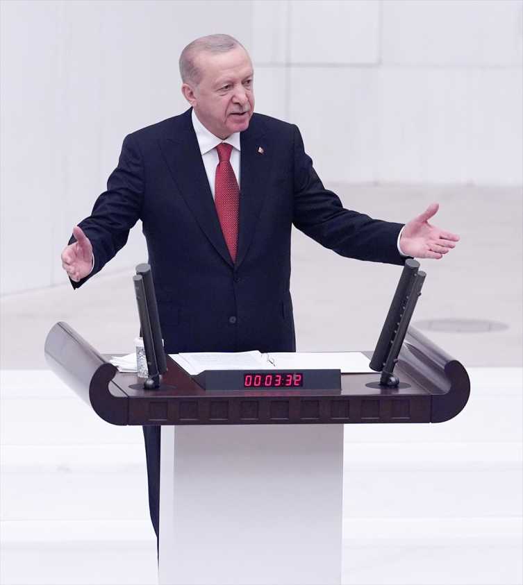 Cumhurbaşkanı Erdoğan: Her siyasi partinin önceliği Türkiye olmak zorundadır