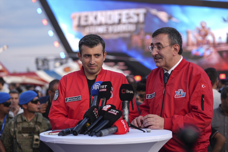 Cevdet Yılmaz: TEKNOFEST, yapıldığı illere, Güneydoğu'ya turizm olarak da önemli değer katıyor