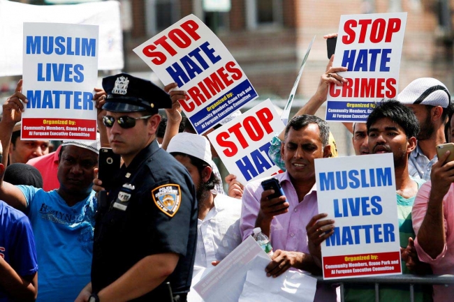 ABD'deki nefret suçlarına tepki için düzenlenen bir protesto gösterisinden. Fotoğraf: Reuters