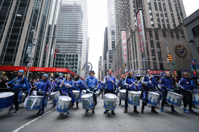 ABD'de on binlerce kişi Trump'ı protesto etti