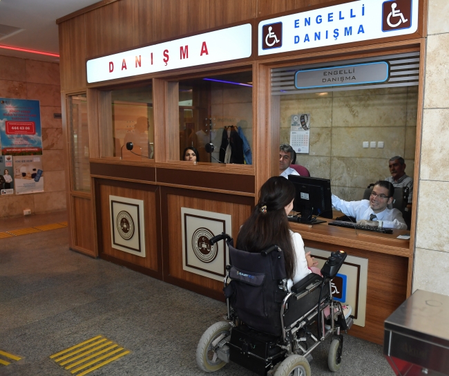Adalet Bakanlığı engellilerin hayatını kolaylaştırıyor