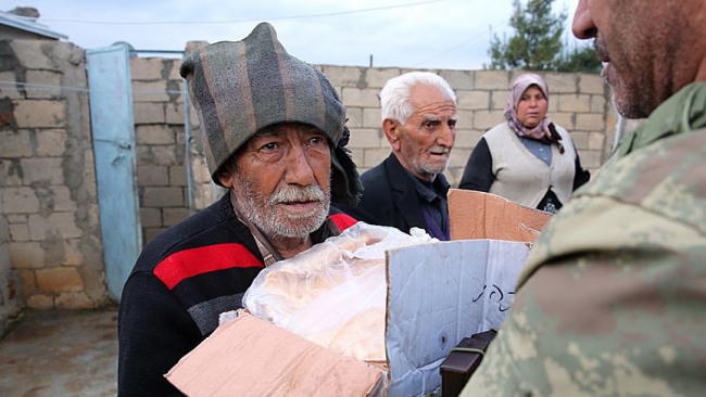 'Zeytin Dalı' ile teröristlerden temizlenen köylerine döndüler