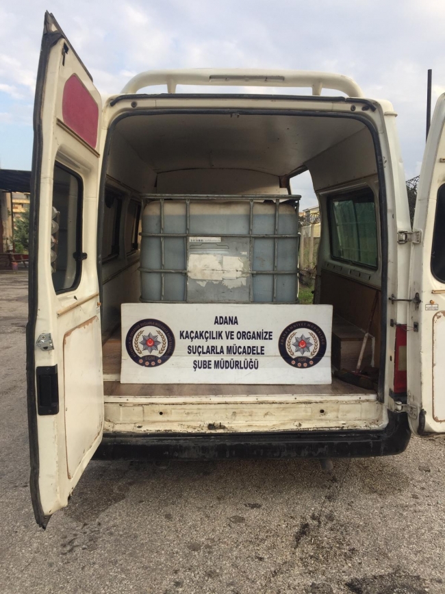 Adana'da 2 bin litre kaçak akaryakıt ele geçirildi