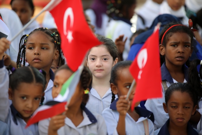 Türkiye'nin "eğitim köprüsü", yurt dışındaki FETÖ tekelini kırdı