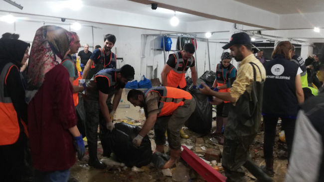 AFAD ekipleri seferber oldu: 13 ilde sağanak nöbeti