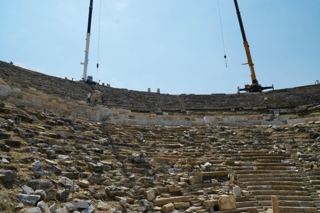 Antik tiyatro 1600 yıl sonra seyirciyle buluşacak