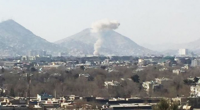 Afganistan'da bombalı saldırı: 96 ölü, 163 yaralı