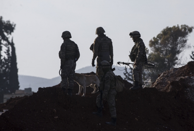 Afrin’de arama tarama çalışması yürütülüyor