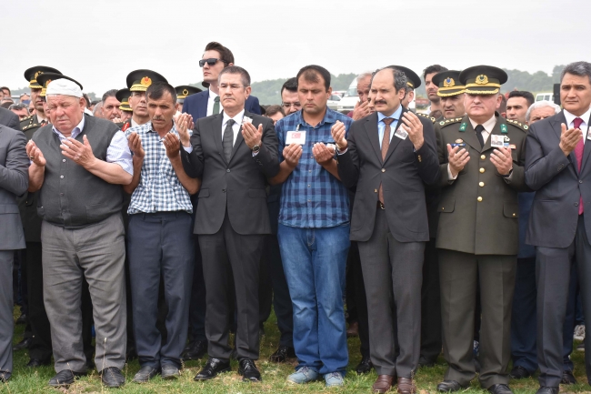 Şehit Astsubay Cemil Erkek, son yolculuğuna uğurlandı