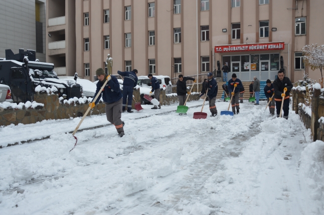 2018'e beyaz örtüyle uyandılar