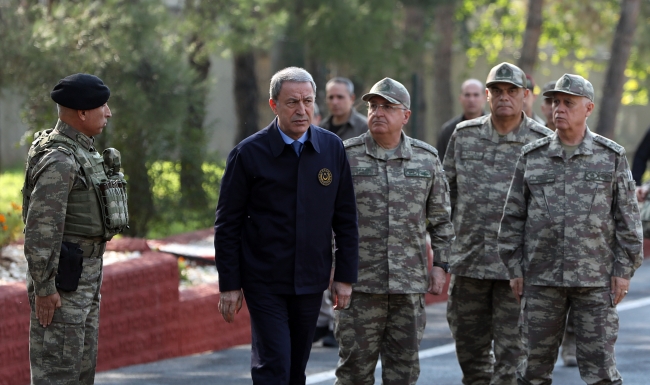 Bakan Akar açıkladı: Yakalanan rejim askerleri ne olacak?