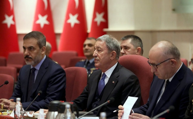 Milli Savunma Bakanı Akar, Rus mevkidaşıyla görüştü