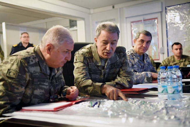 Genelkurmay Başkanı Akar sınır hattında