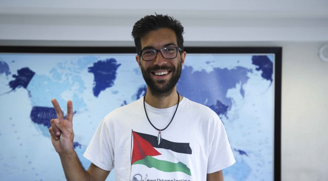 İsveçli aktivist Benjamin Ladraa, 2018'de Filistin sınırına kadar yürümüştü ancak İsrail, ülkeye girişine izin vermemişti. Fotoğraf: AA/Arşiv