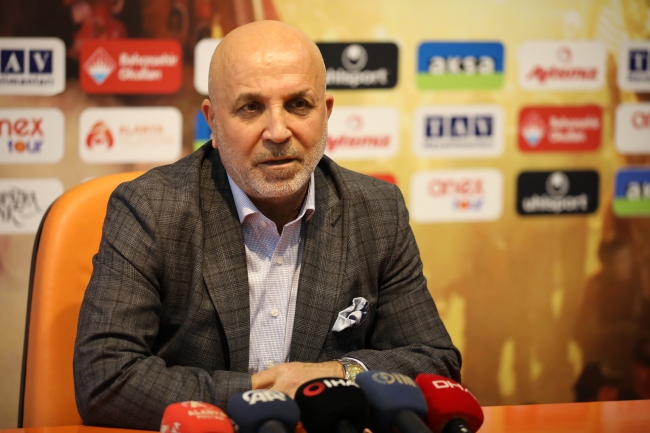 Hasan Çavuşoğlu'ndan N'Sakala açıklaması