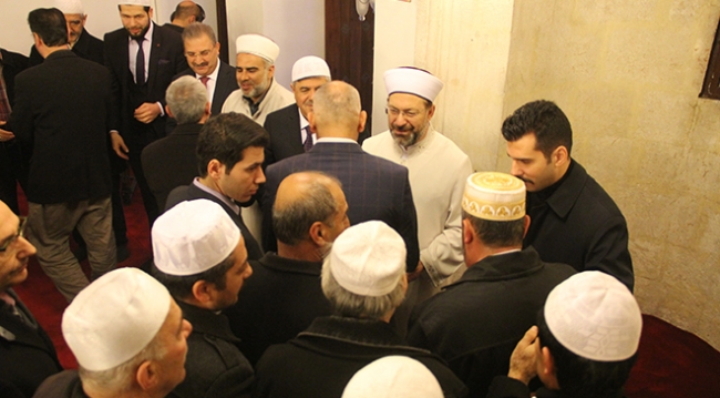 Diyanet İşleri Başkanı Erbaş Hatay'da sabah namazı kıldırdı