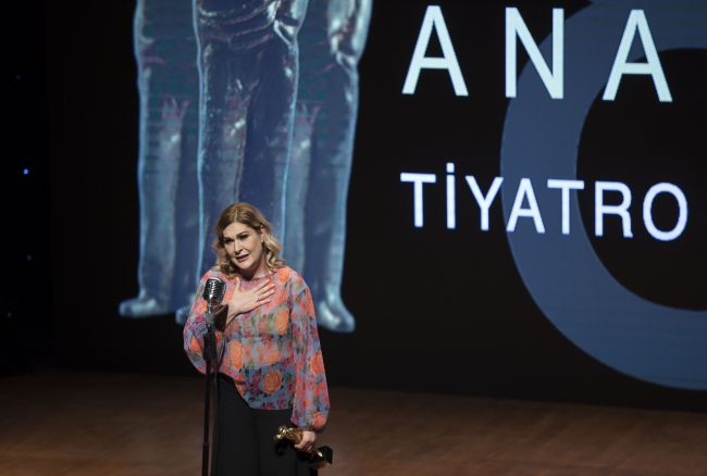 Sadri Alışık Tiyatro Ödülleri sahiplerini buldu