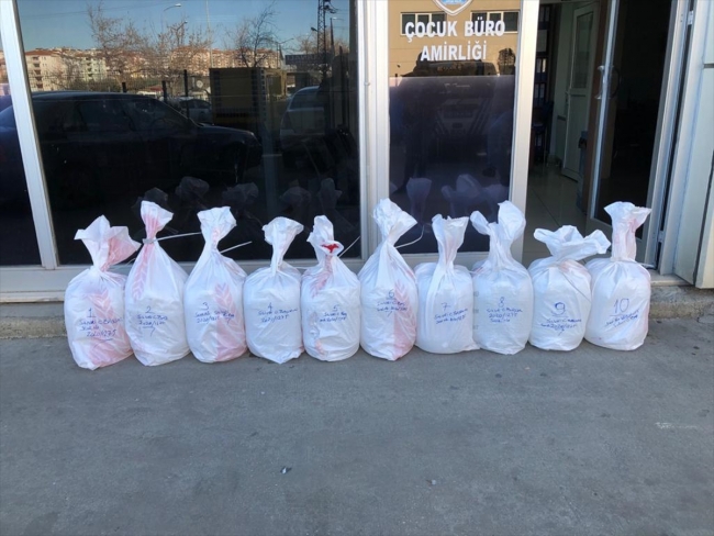 Ele geçirilen saf alkol el dezenfektanına dönüştürüldü