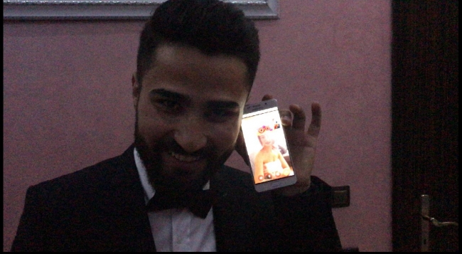 Gelin, düğününe telefonla katıldı