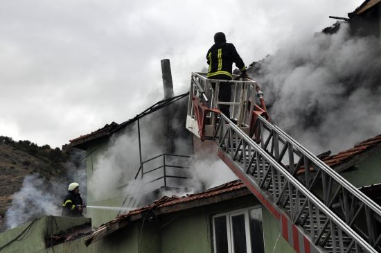 Amasya'da soğuk hava deposunda yangın