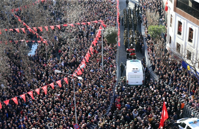 İdlib şehidi Tuncer son yolculuğuna uğurlandı