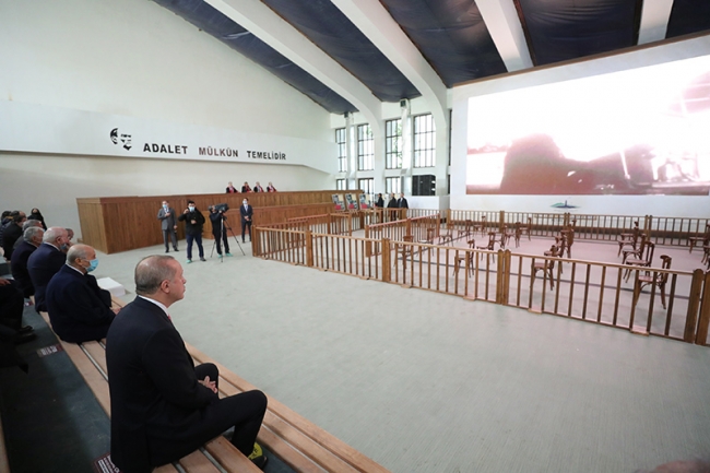 Cumhurbaşkanı Erdoğan Demokrasi ve Özgürlükler Adası'nda