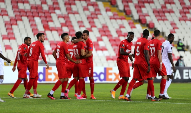 Sivasspor Avrupa Ligi'ndeki ilk galibiyetini aldı