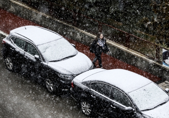 Yurtta kar yağışı etkili oluyor