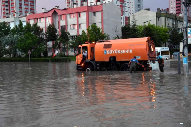 Sular çekilince Ankara'daki hasar ortaya çıktı