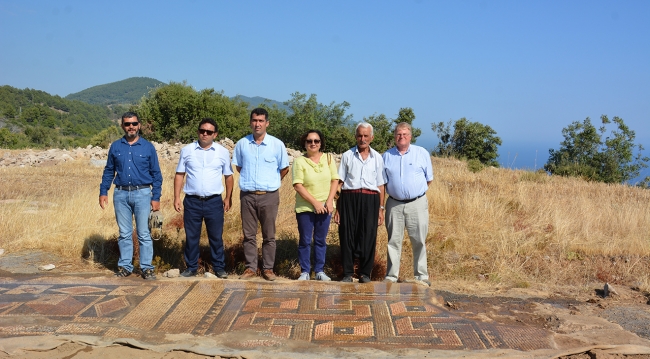 2 bin yıllık çömlek ve mozaiklerde 'ANT' damgası
