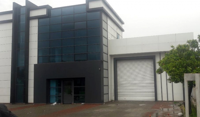 Antalya'da 'Çiftlik Bank' depolarına baskın