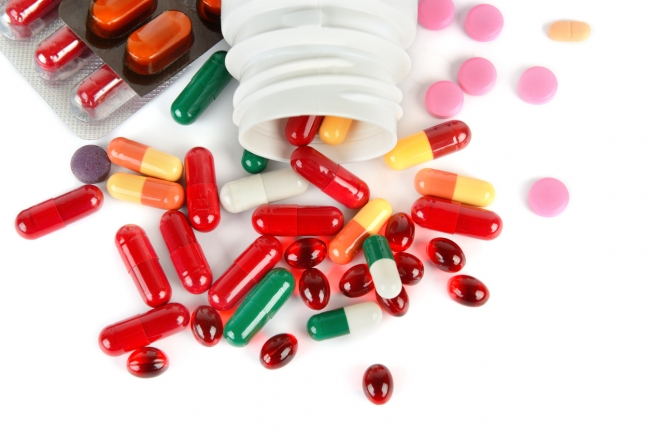 Antibiyotiğe dirençli bakteriler her yıl 700 bin kişinin ölümüne neden oluyor