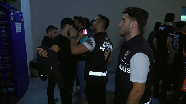 Spora gölge düşürmek isteyenler karşılarında onları buluyor