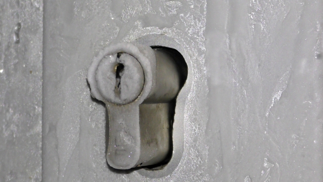 Doğu Anadolu'da her yer buz tuttu