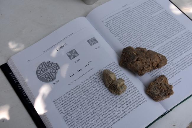 Arslantepe'de 5 bin 621 yıllık 250 mühür bulundu