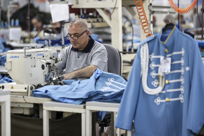 Mehmetçiğin kamuflajlı elbiselerinde 