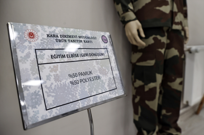 Mehmetçiğin kamuflajlı elbiselerinde 