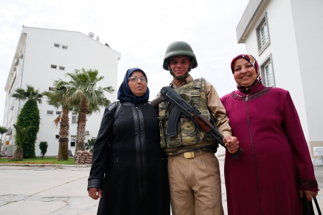 Vatani görevini yapan askerlere 'Anneler Günü' sürprizi